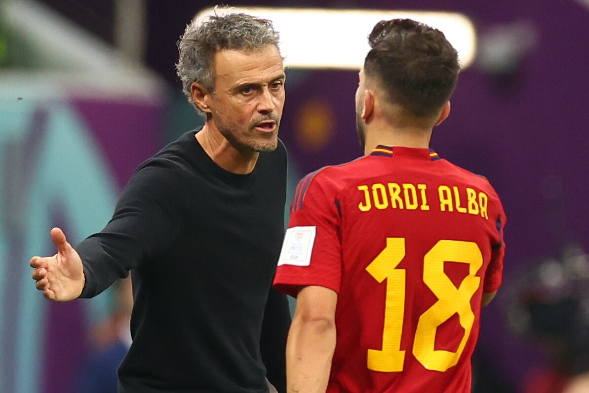 Jordi Alba y Luis Enrique, durante el partido ante Alemania.