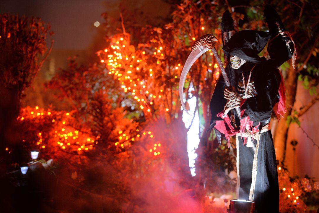 Representación de La Muerte Roja en Halloween