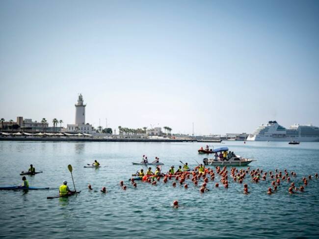 Travesía a Nado del puerto de Málaga/ Málaga