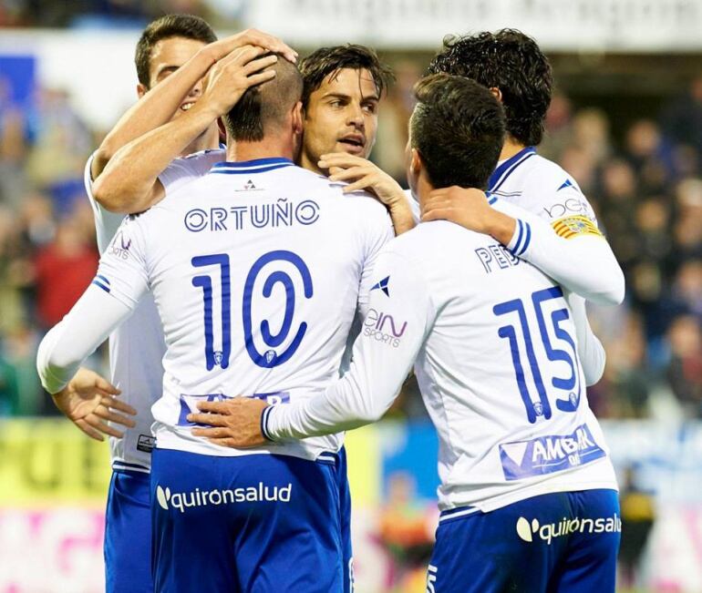 Los jugadores quieren darse una alegría en La Romareda