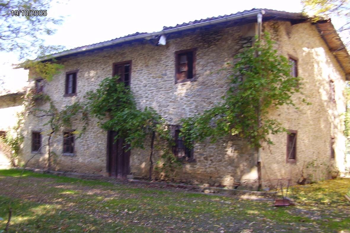 El edificio derribado en el recinto del Palacio de Foronda