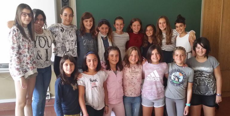 Alumnas de María eta José Ikastetxea