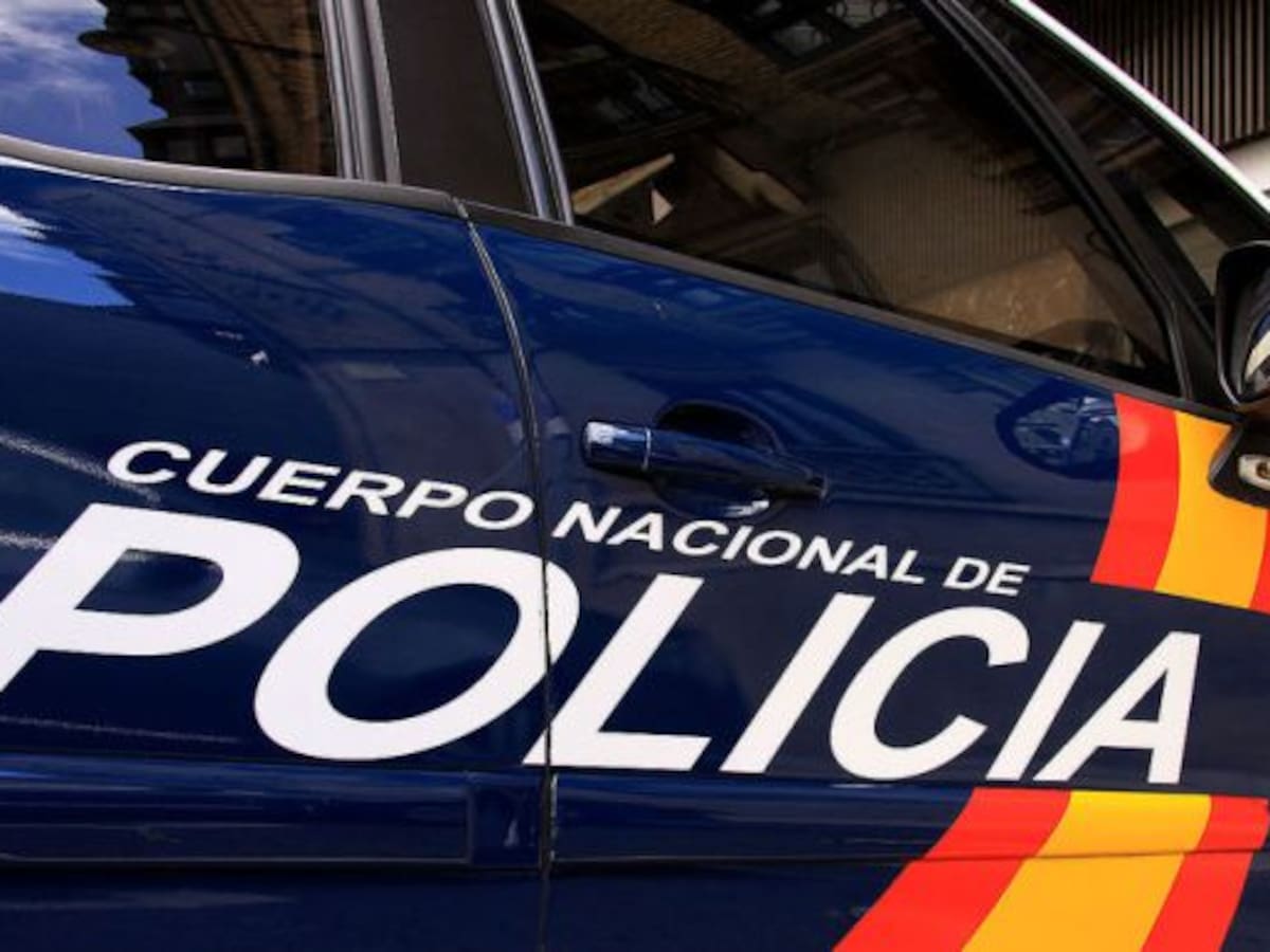 Dos policías salvan la vida a una mujer que había intentado suicidarse