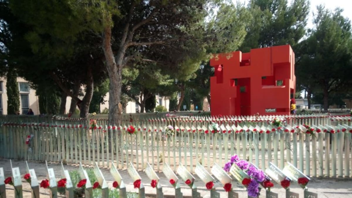 Las asociaciones memorialistas piden al Gobierno de Aragón que dé marcha atrás - Hora 14 Aragón (04/05/2024)