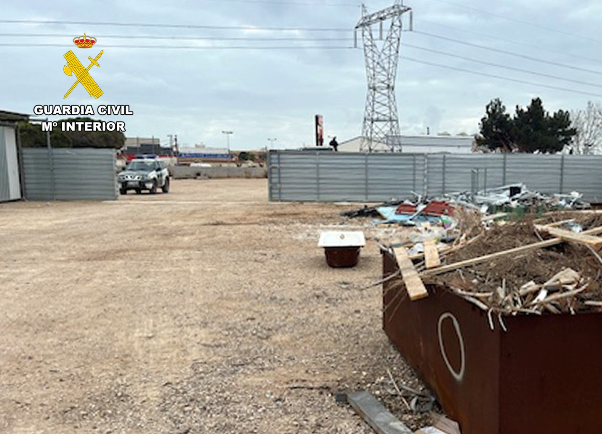 El SEPRONA de la Guardia Civil investiga a un vecino de San Javier por la incineración de un perro