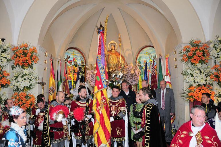 Cambio de capitanía en Sax 