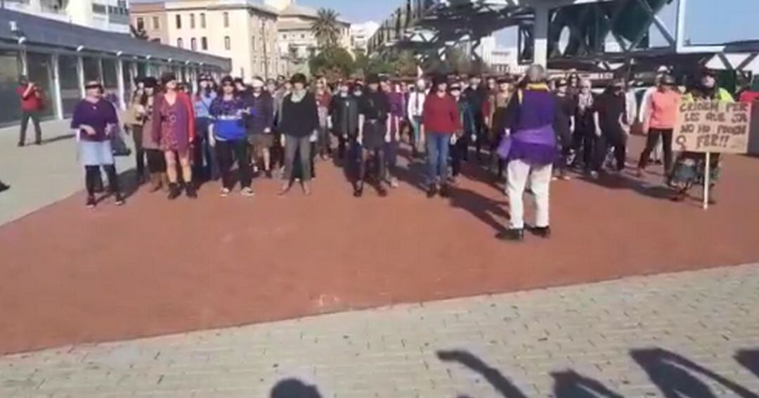 Performance &#039;Un violador en tu camino&#039; en Gandia 