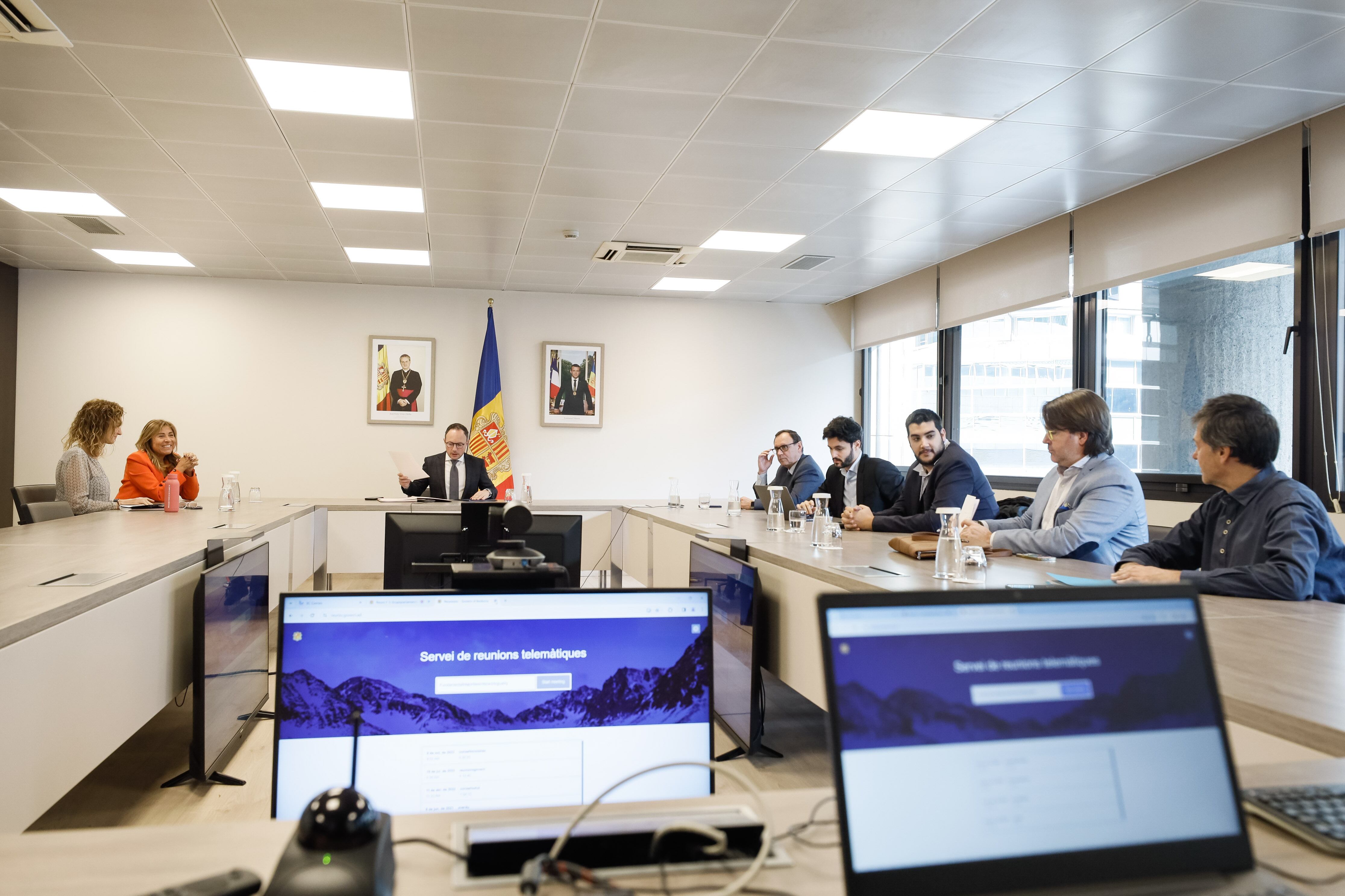 El cap de Govern, Xavier Espot, ha presidit la trobada amb els representants dels grups parlamentaris