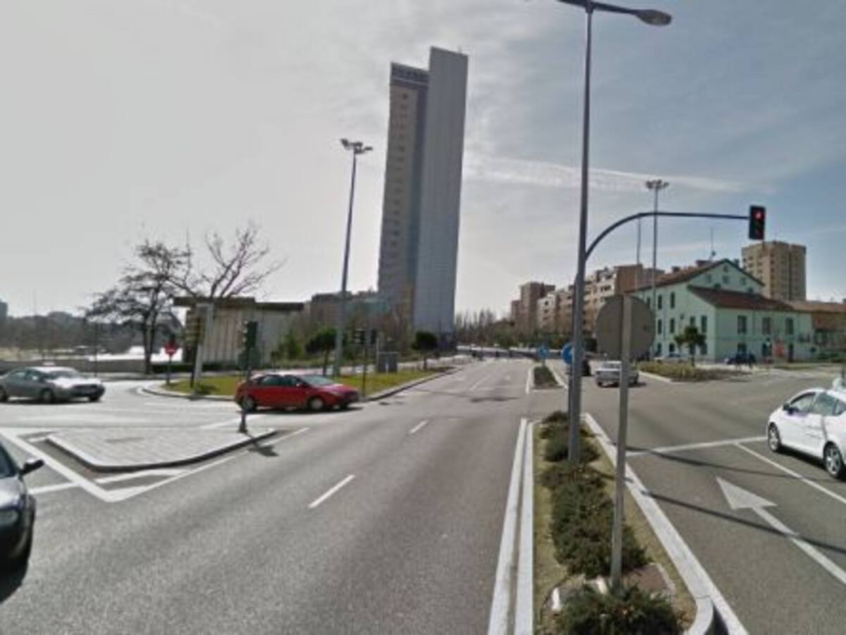 Atropella a una mujer y se da la fuga