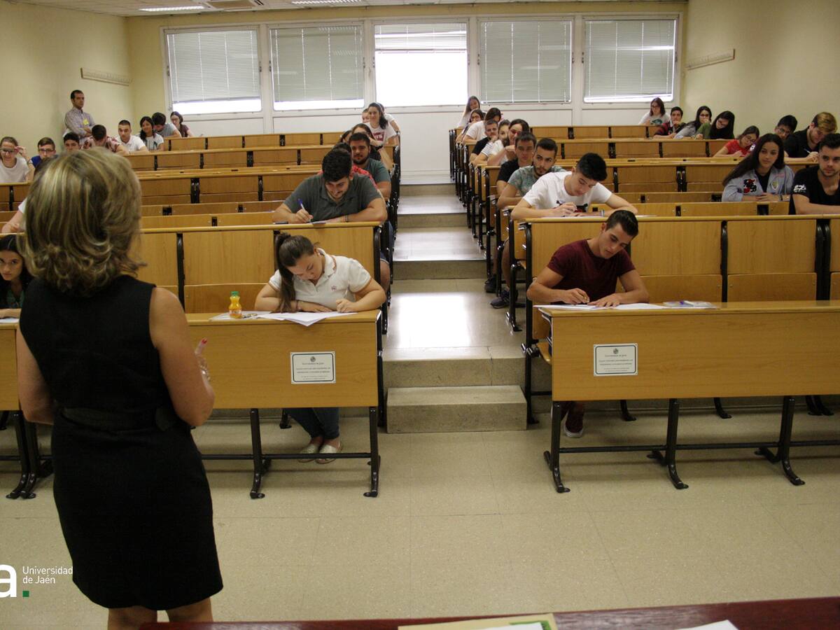 Encarnación Ruiz, vicerrectora de Estudiantes. PEvAU 2022 en Linares y provincia