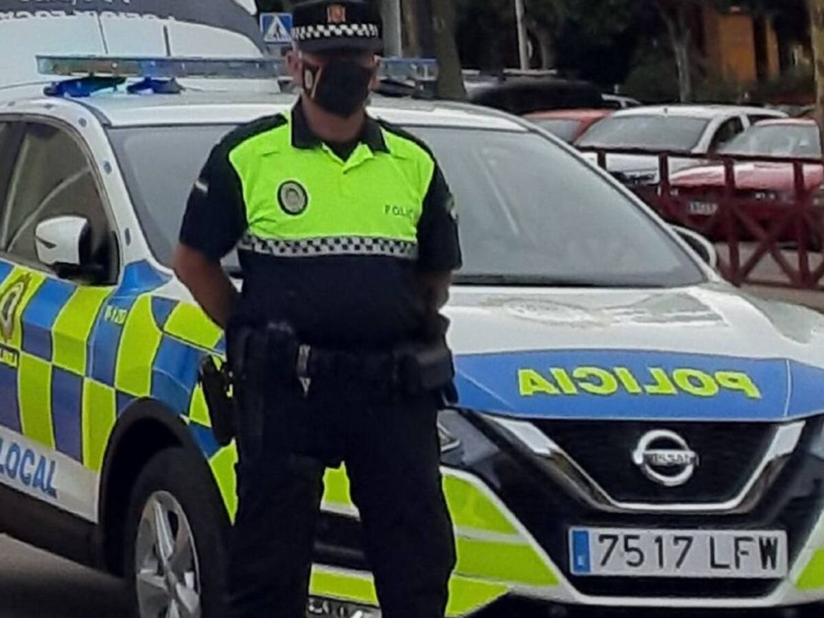 Más de 290.000 euros para el suministro de vestuario y complementos en la Policía de La Línea