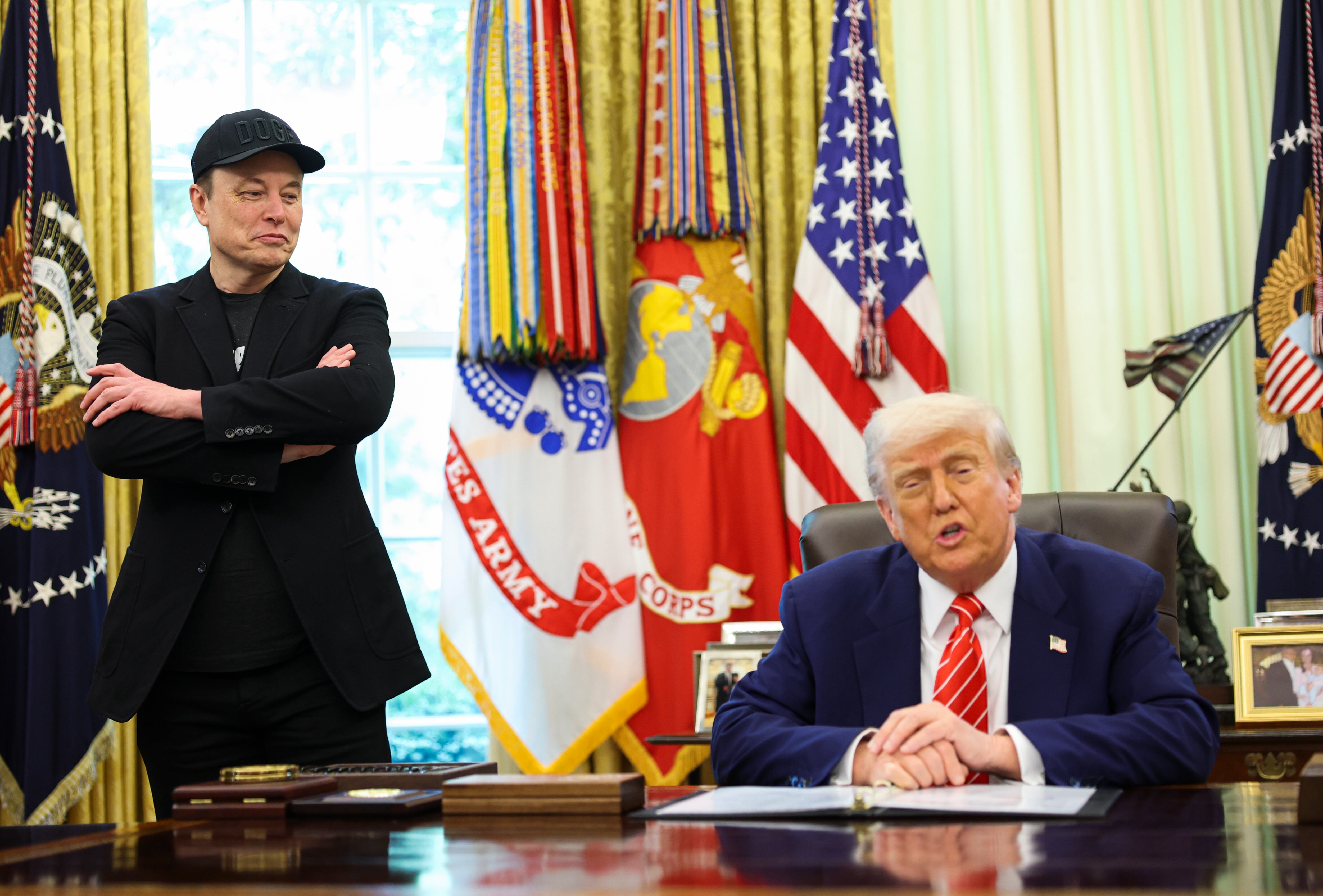 Elon Musk junto a Donald Trump en el Despacho Oval cuando aún no habían iniciado su enfrentamiento público