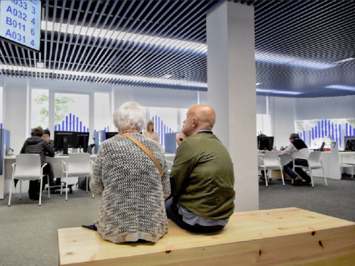 San Sebastián aprueba la contratación de 44 parados de más de 45 años