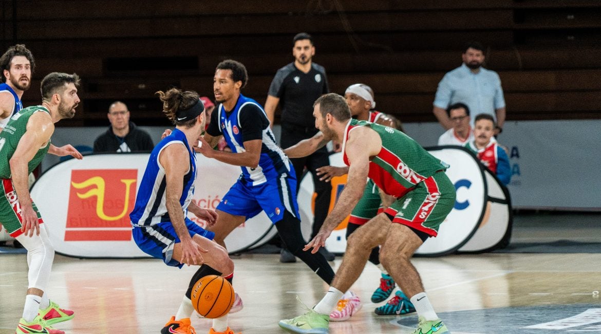 Derrota berciana que al menos aseguro el average ante el conjunto sevillano