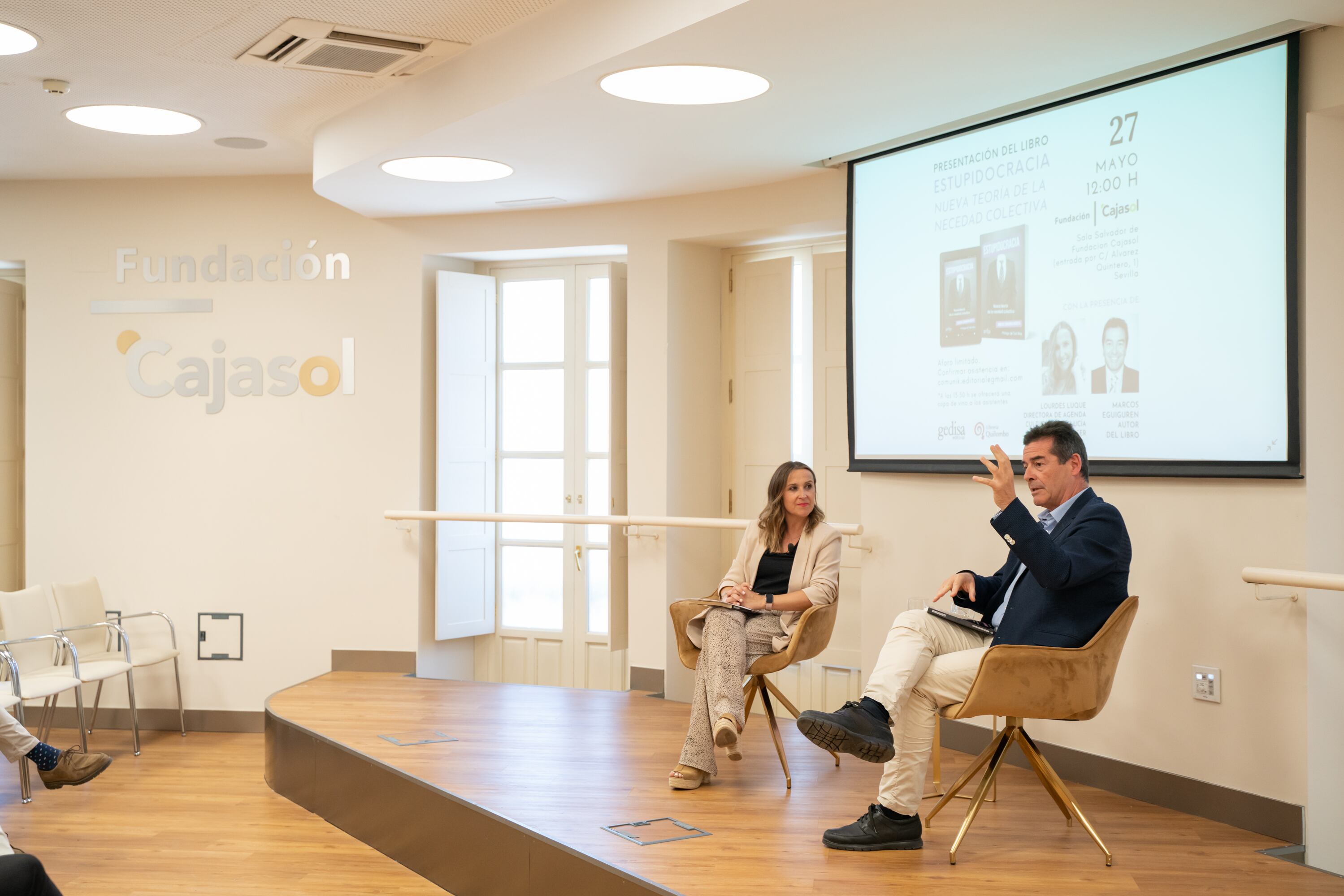 Lourdes Luque y  Marcos Eguiguren