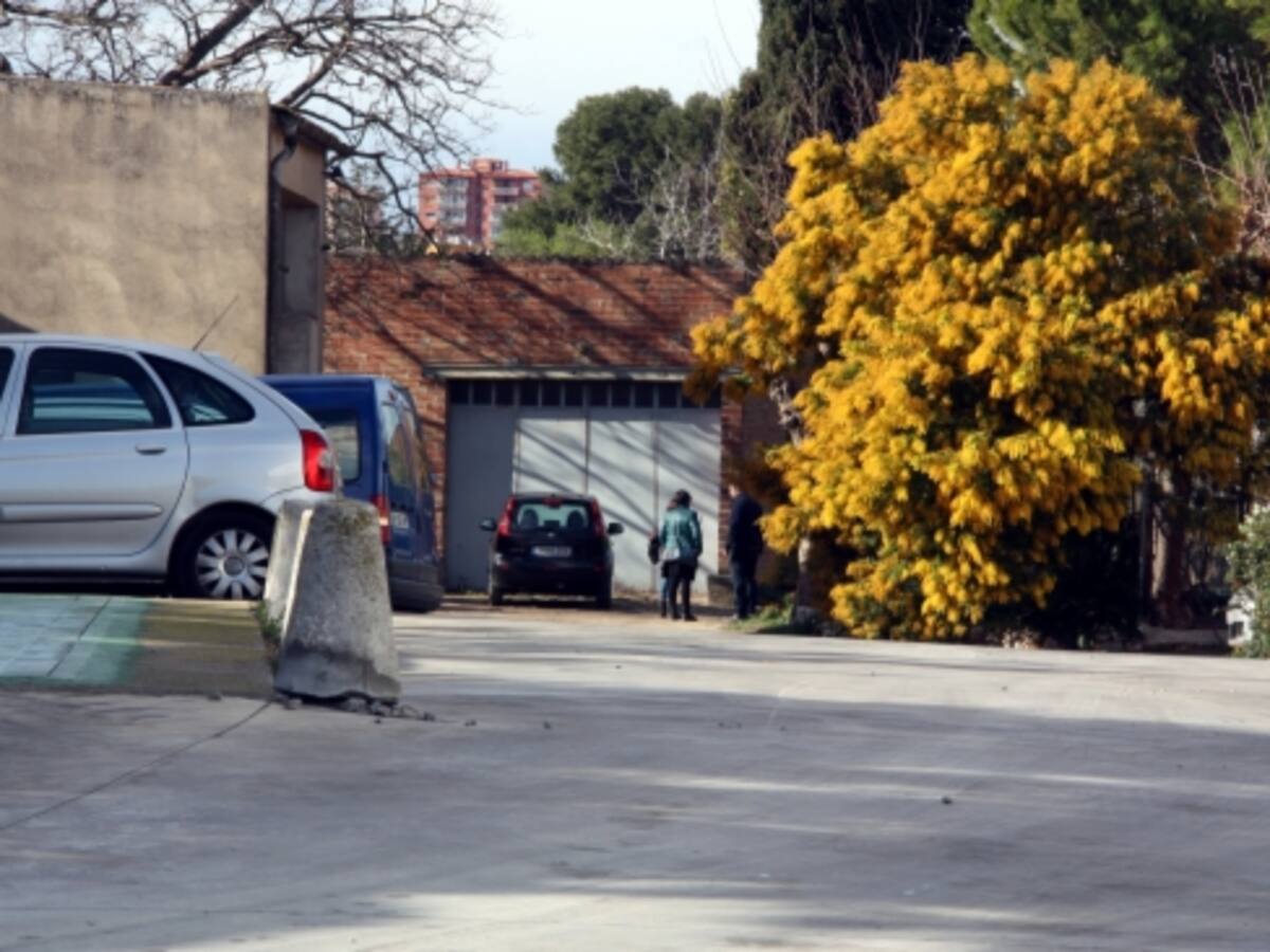 Mor l'anciana que van trobar lligada a un descampat a l'Alt Empordà