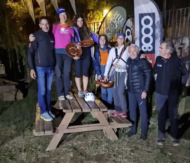 Podio femenino del Rally de Escalada de Riglos