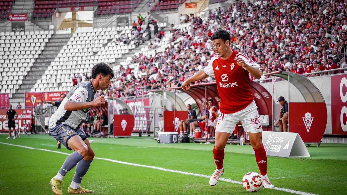 La Primera Federación es muy igualada, el Real Murcia no está tan mal"