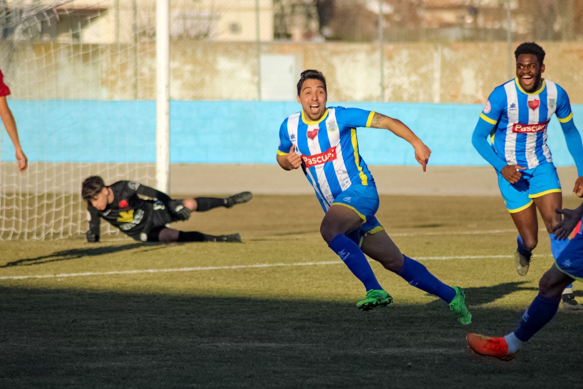 Chirola hizo el 1-0 con el que la Arandina se marchaba al descanso ante el Santa Marta