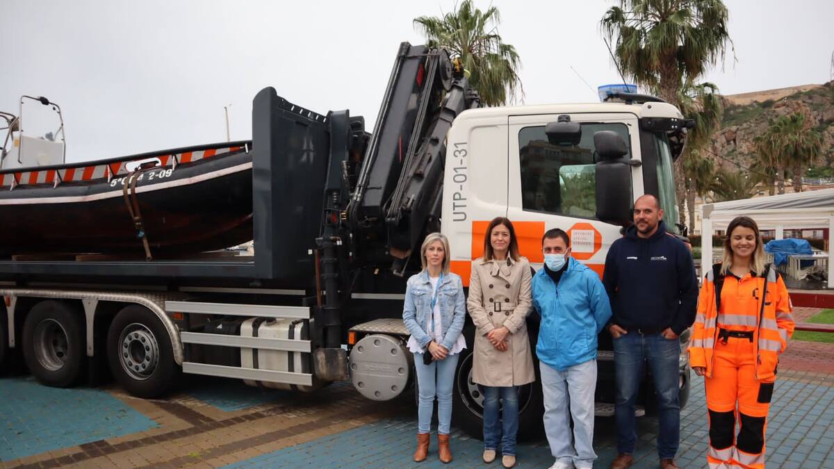 El temporal deja al descubierto un pecio en el fondo marino de Águilas