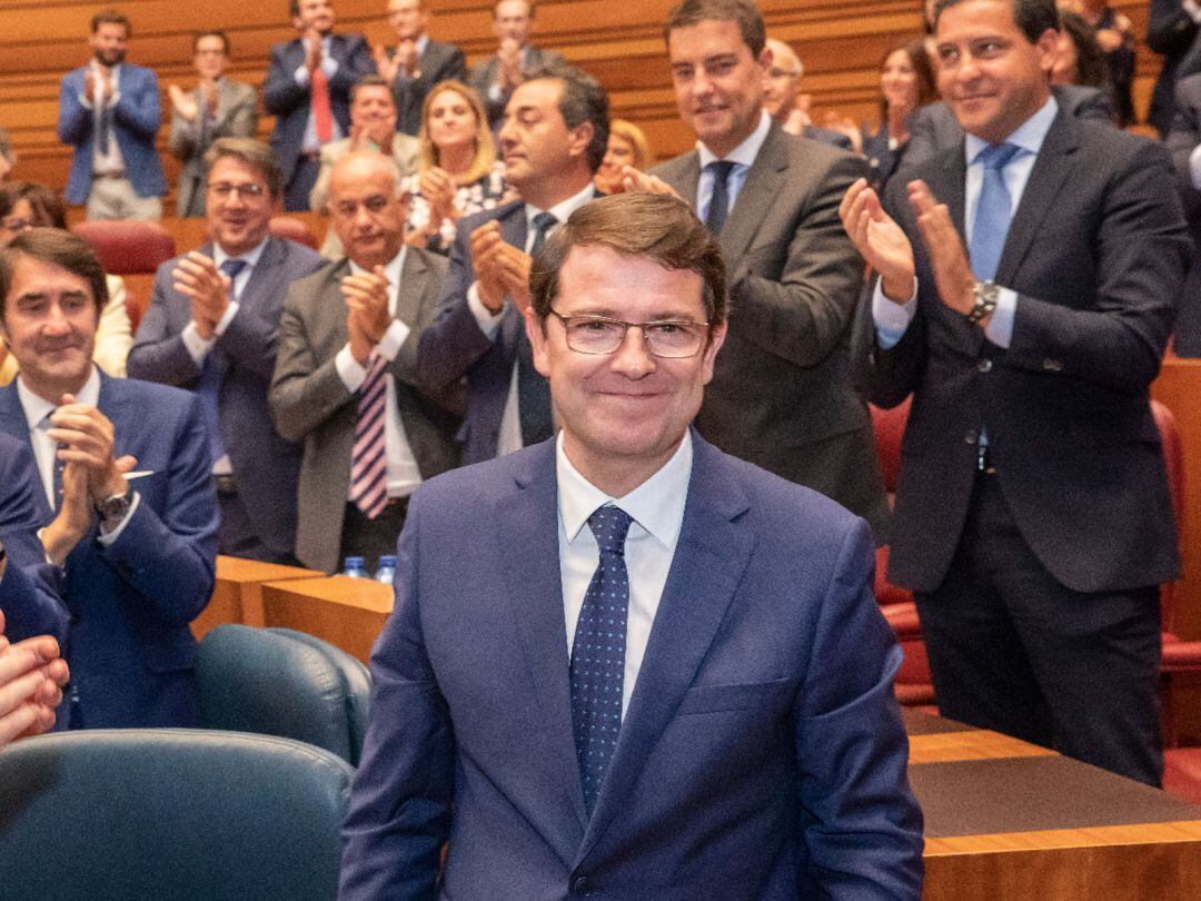 Alfonso Fernández Mañueco tras ser elegido presidente de la Junta de Castilla y León