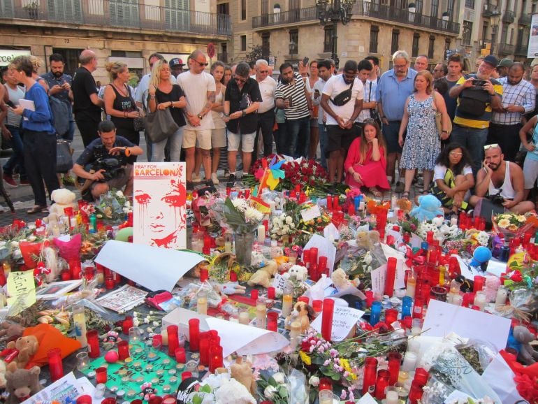 Homenaje a las víctimas de los atentados de Barcelona