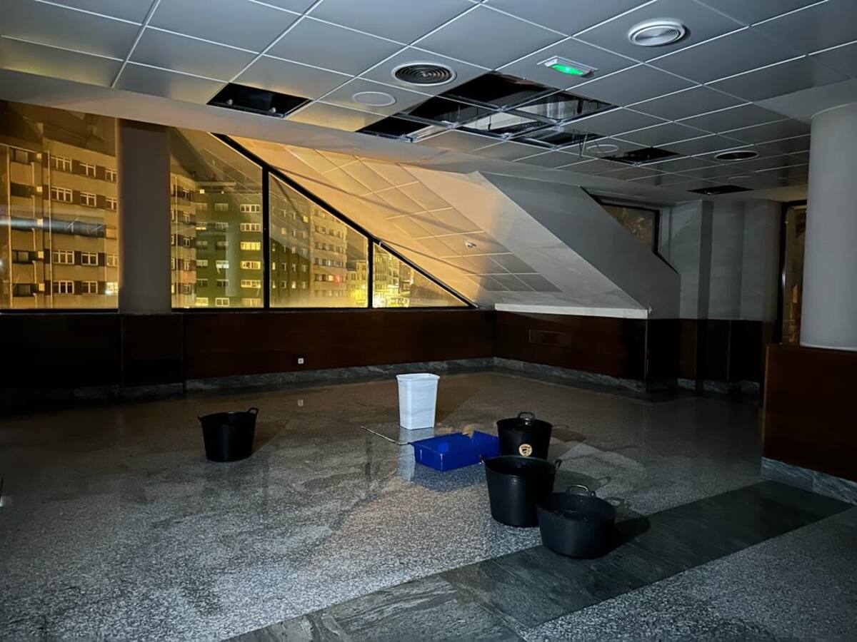 El Concello de A Coruña y la concesionaria trabajan "con urgencia" para acabar con las goteras del Palacio de la Ópera
