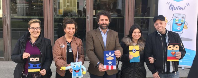 Presentación de la gala de la Asociación Proyecto Quimions y la Asociación Zona Comercial Obelisco 