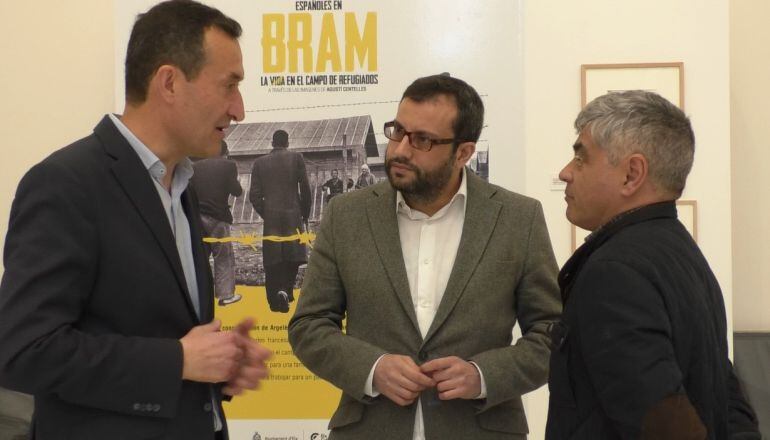 El alcalde de Elche en la exposición &quot;El campo de Bram&quot;