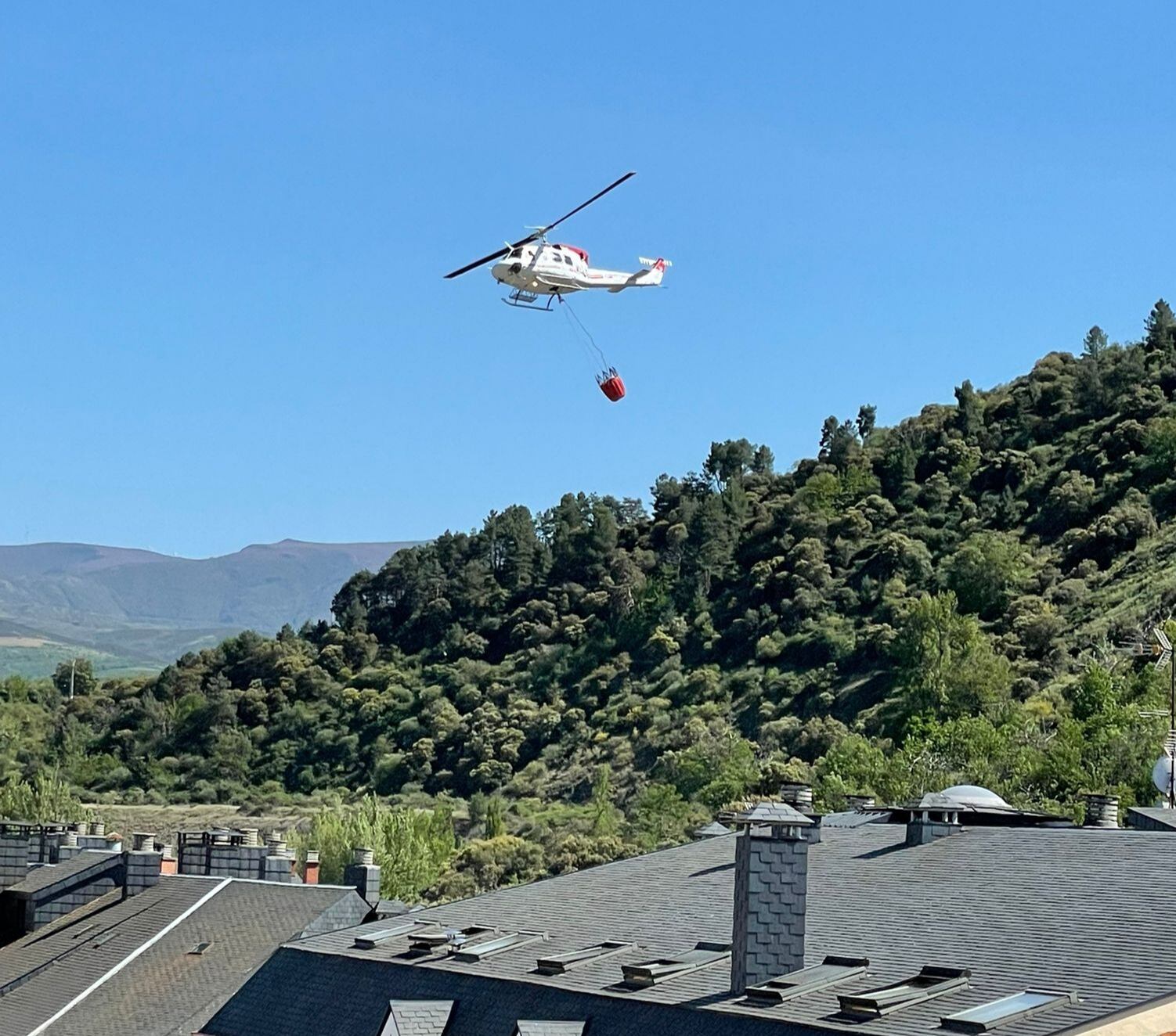 Intervención del helicóptero de emergencias