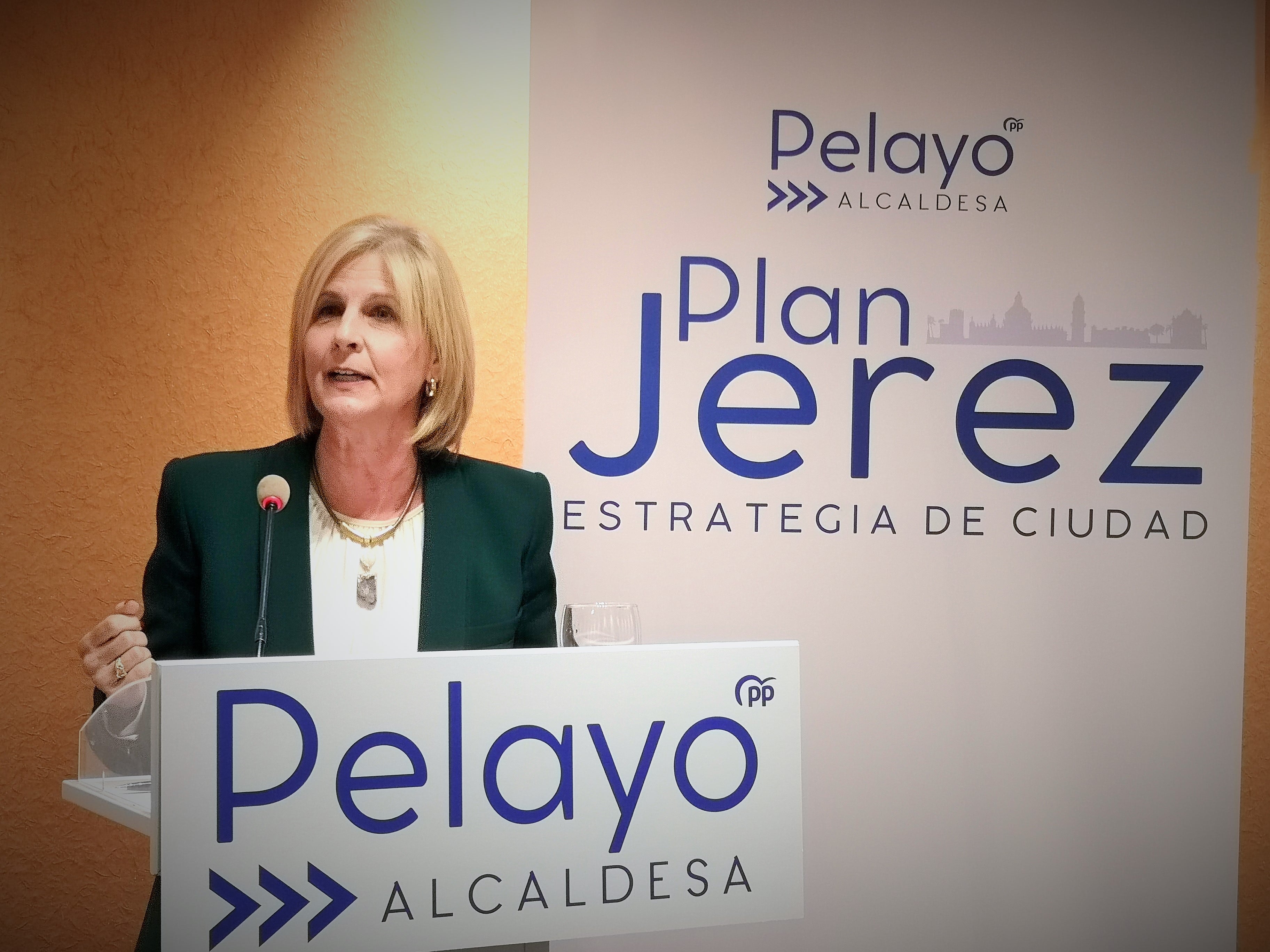 María José García Pelayo, candidata del PP a la alcaldía de Jerez