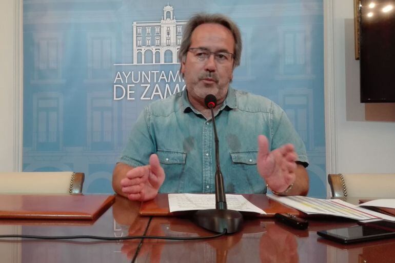 El alcalde de Zamora durante la comparecencia sobre las reclamaciones de daños patrimoniales