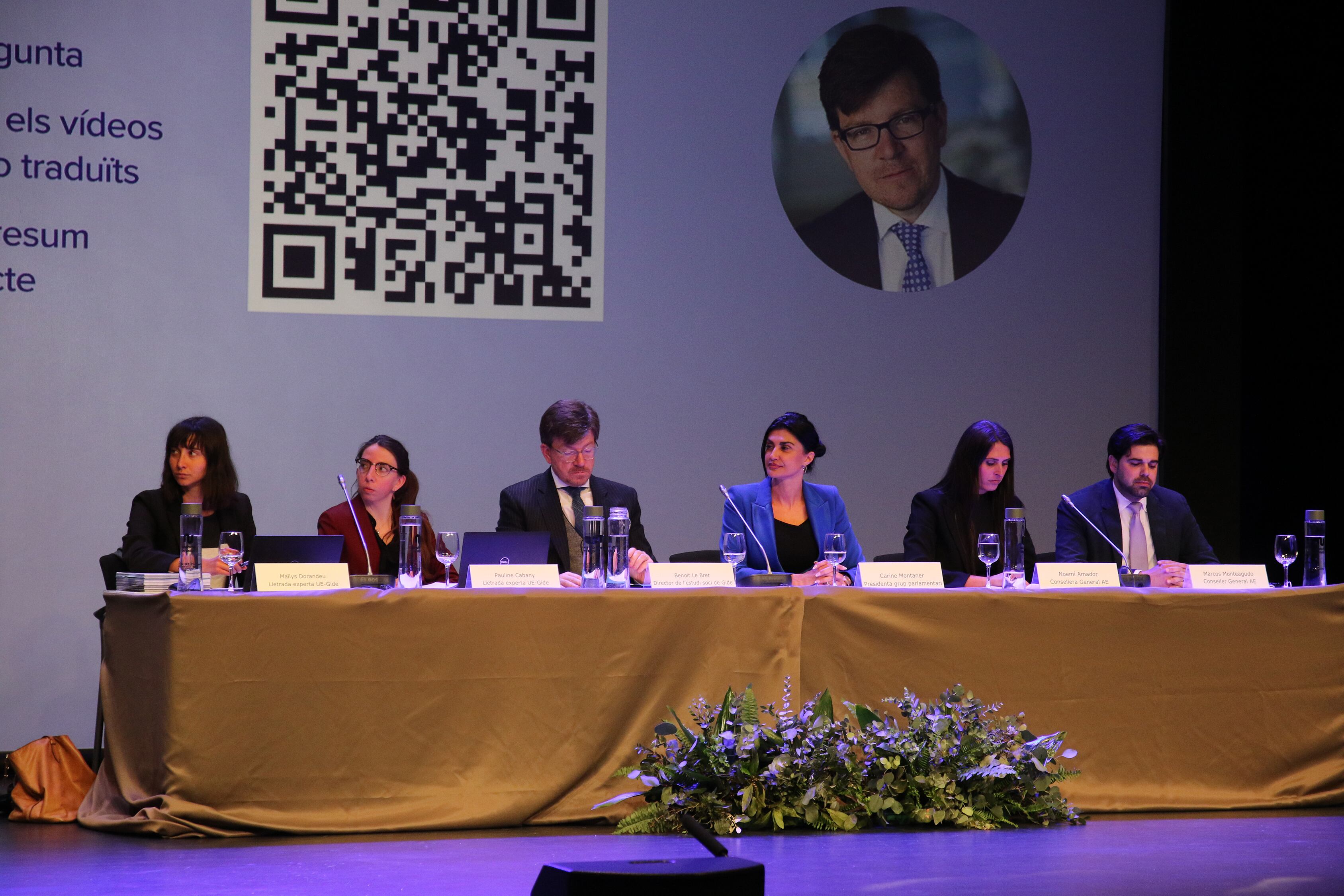 Presentació pública de l'estudi d'impacte de l'acord d'associació amb la UE encomanat per Andorra Endavant al bufet Gide de Brussel·les amb l'advocat Benoit Le Bret al centre.