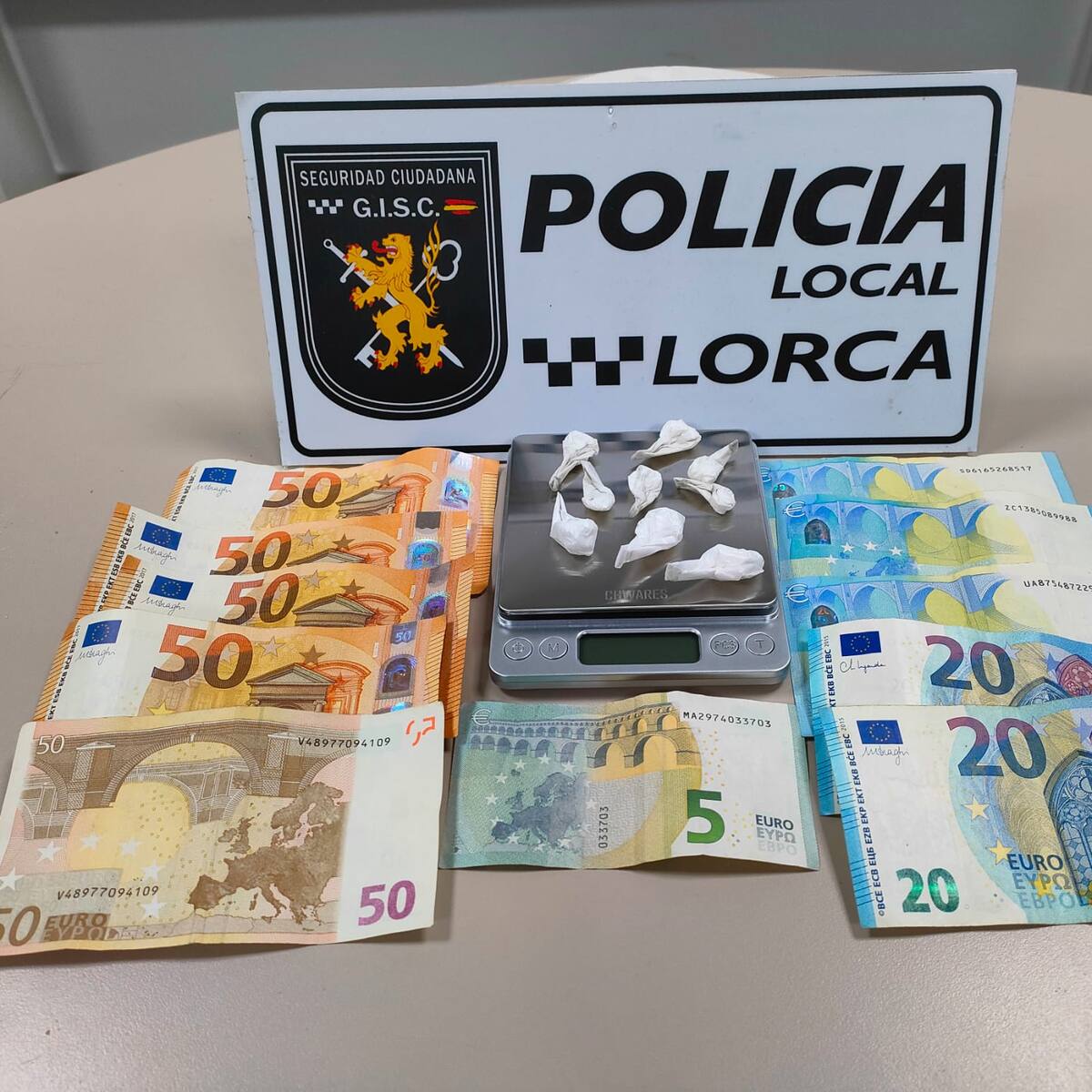 Detenido en Lorca tras intervenirle ocho papelinas de cocaína