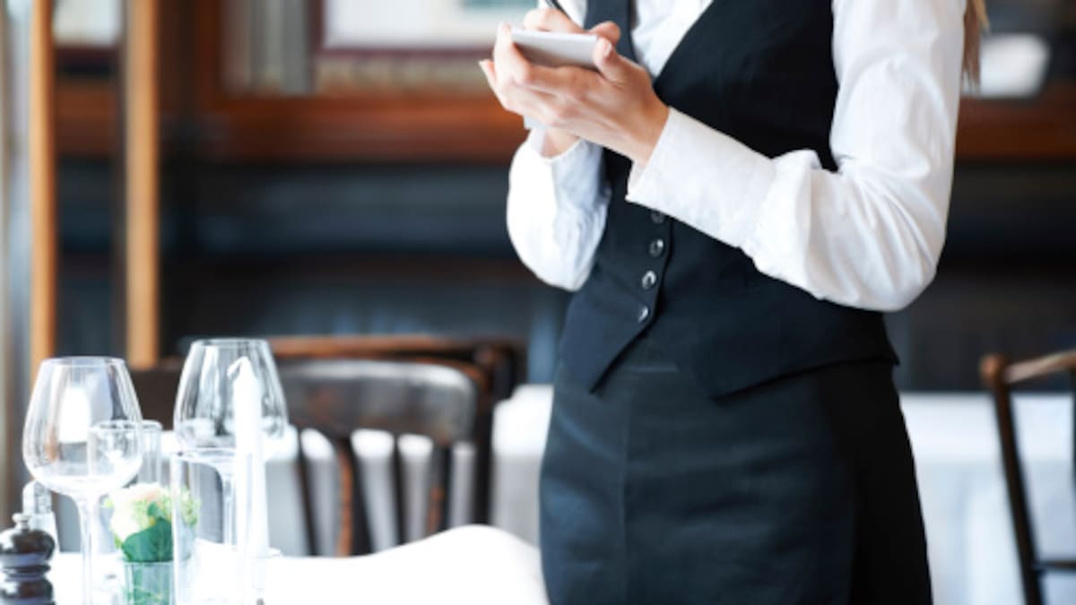 Sindicatos y patronal celebran la petición de un fondo de formación para mantener de alta a los fijos discontinuos