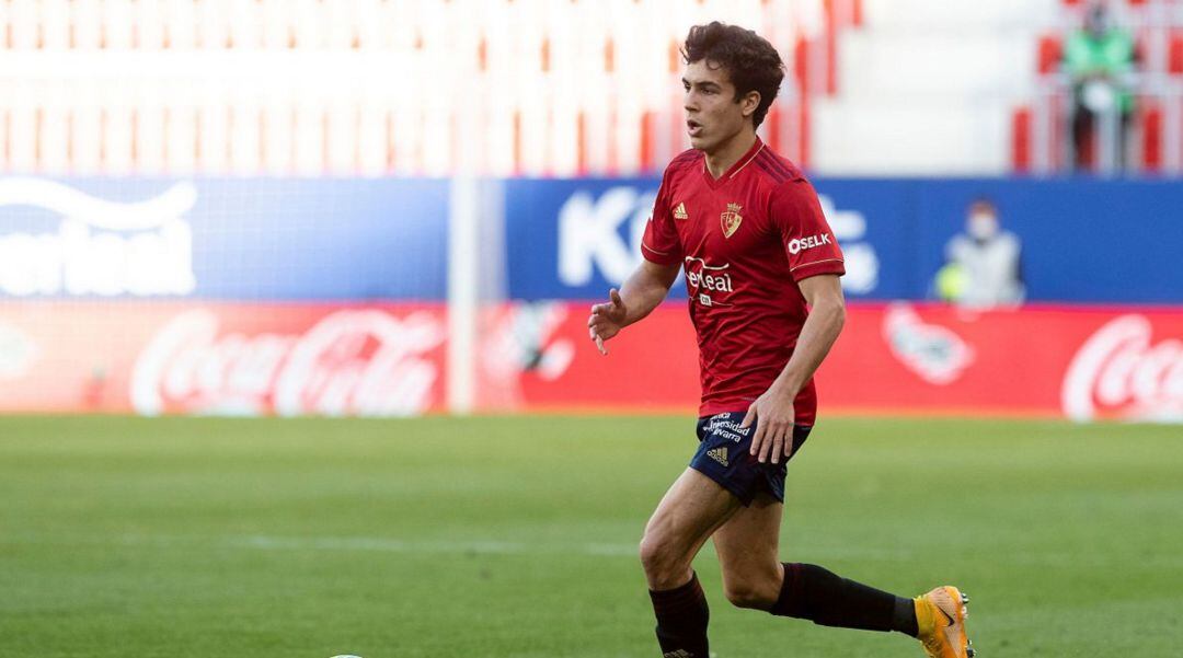 Manu Sánchez durante un partido con Osasuna esta última temporada