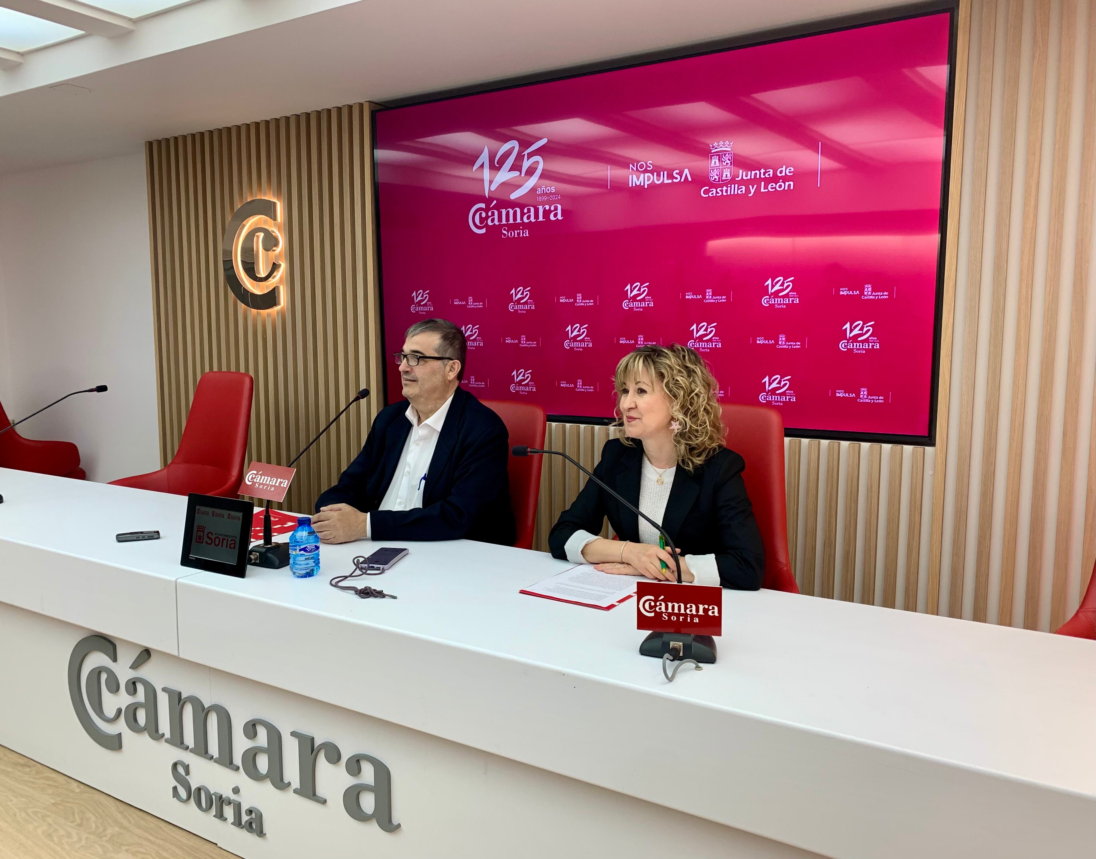 Alberto Santamaría y Nuria Sánchez