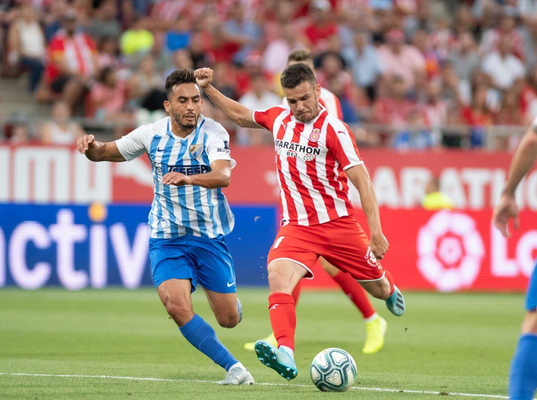 Boularoud en una acción del partido en Montilivi