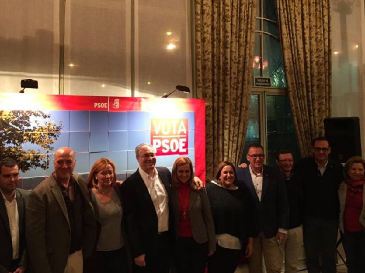 Serrano promete que el PSOE "devolverá a los ciudadanos los derechos perdidos"