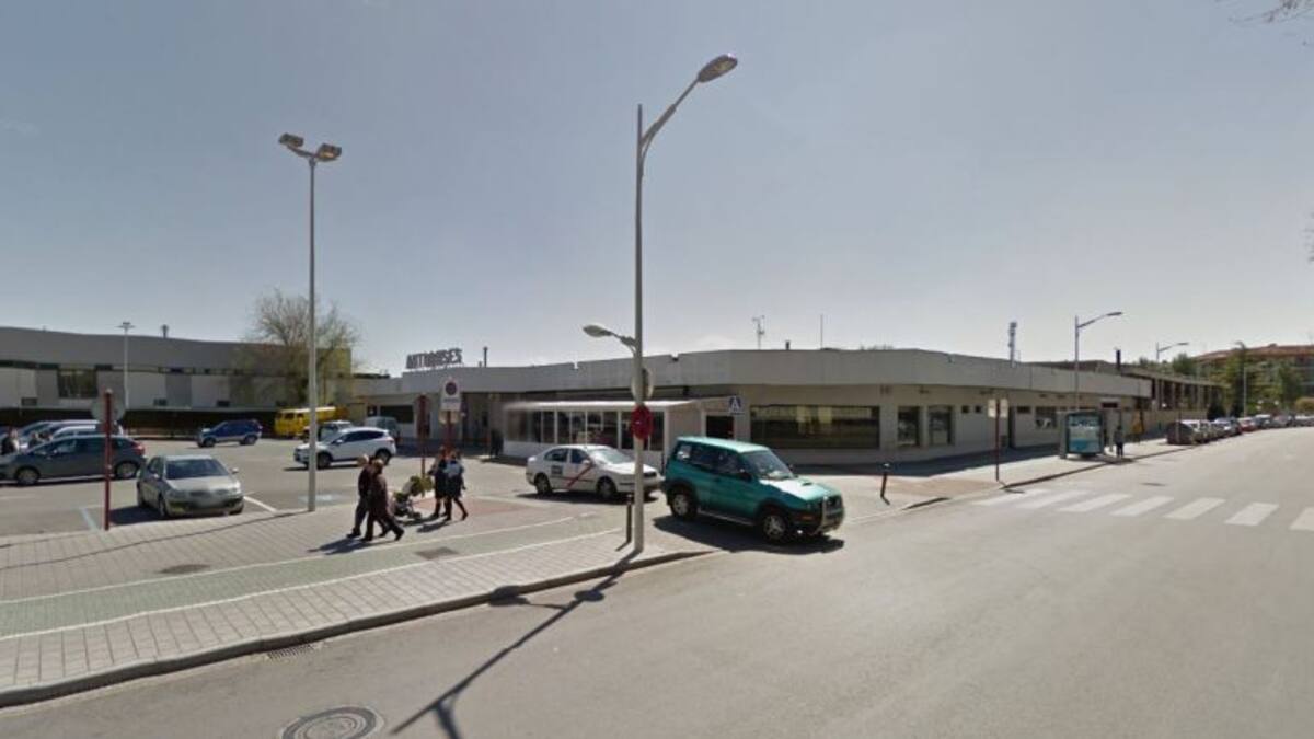 Ganemos cifra en 300.000 euros el coste de readmitir a los trabajadores de la cafetería de la estación de autobuses