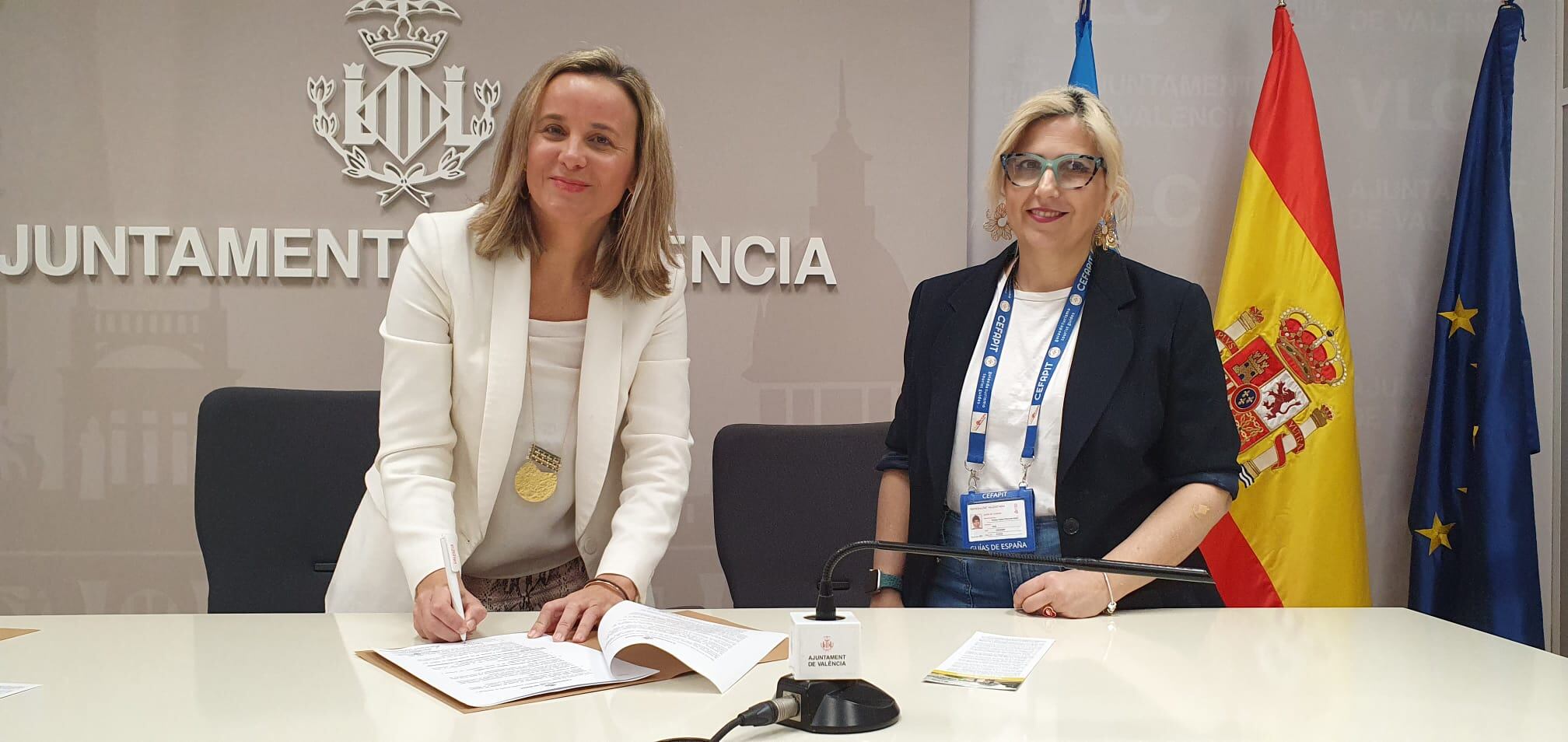 Presentación del Decálogo de Buenas Prácticas dirigida a los guías turísticos de la Comunitat Valenciana