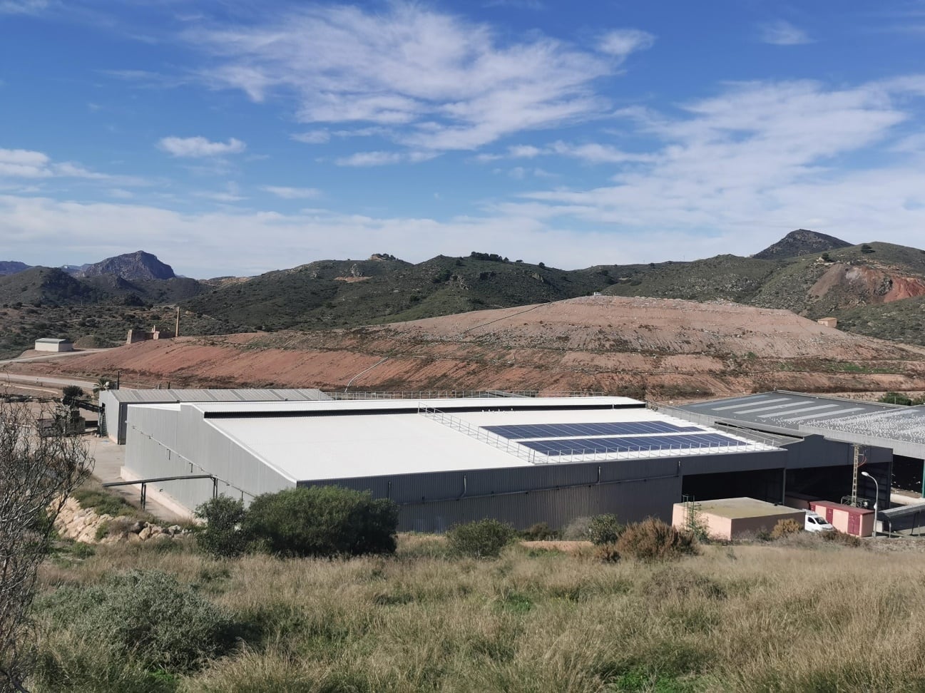 Placas fotovoltaicas de la planta de tratamiento de El gorguel