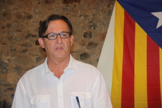 L&#039;alcalde de Vic, Josep Maria Vila d&#039;Abadal, durant la reunió que ha realitzat a Cassà de la Selva (Gironès).