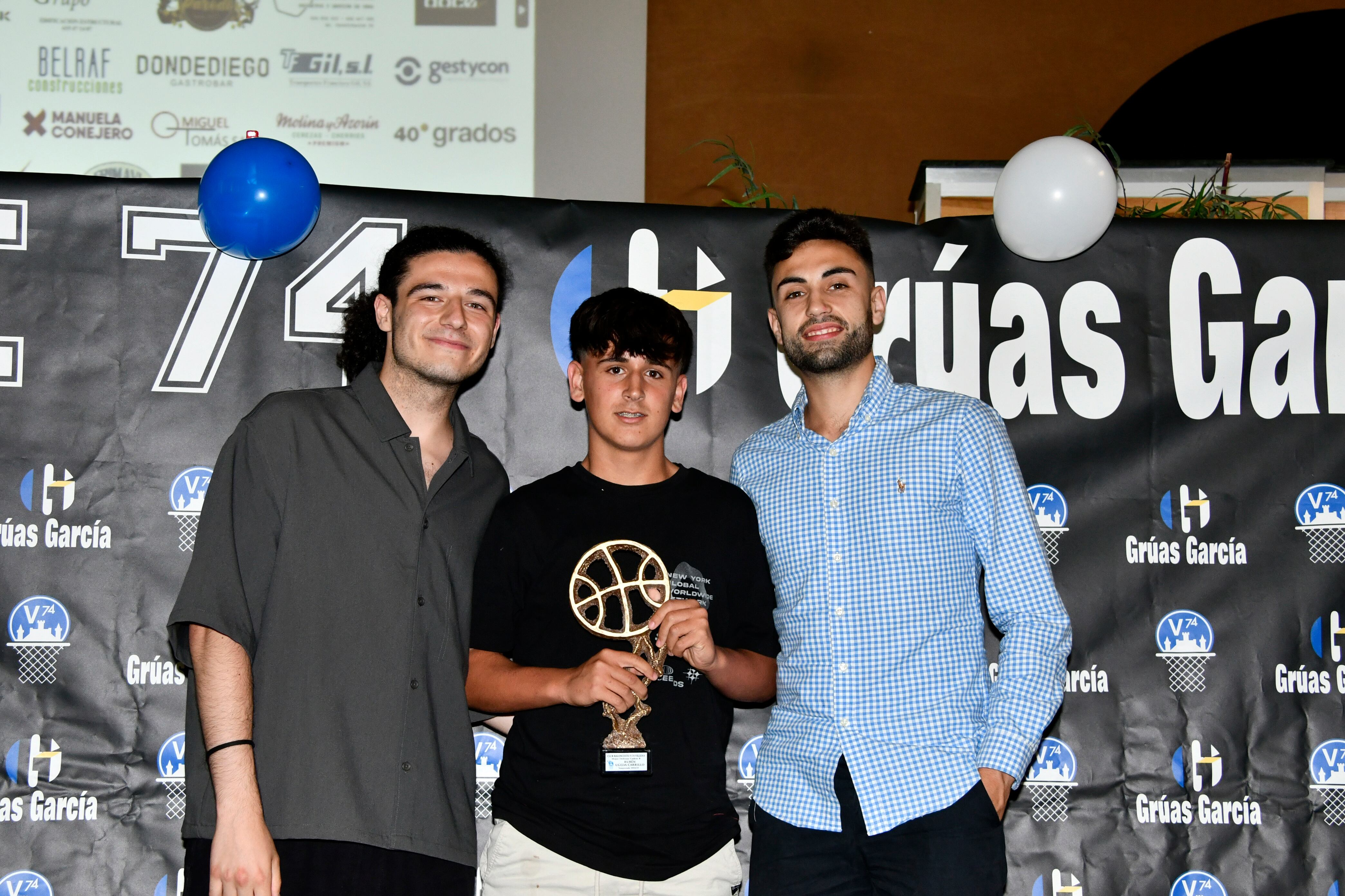 Mejor defensor: Rubén Ugeda