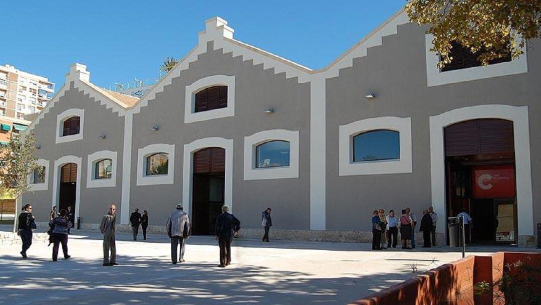 Naves centrales del complejo cultural Las Cigarreras