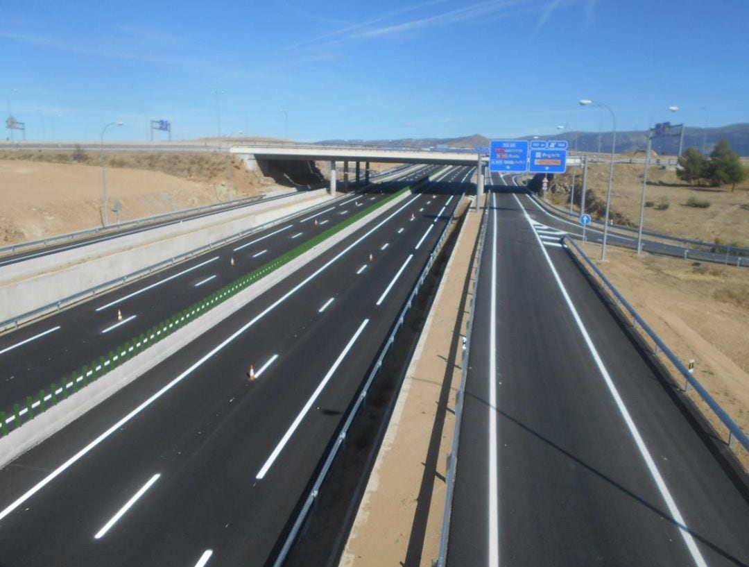 Imagen de la variante SG-20 tras las obras para su conversión en autovía