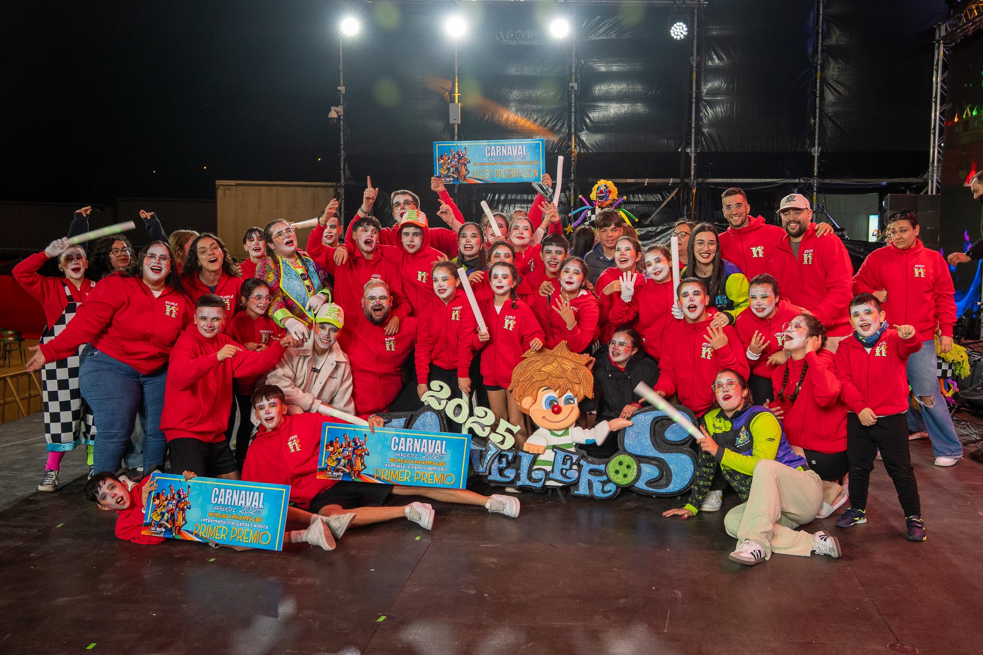 Los Noveleros, grandes triunfadores del IX Concurso de Murgas Infantiles del Carnaval de Arrecife.