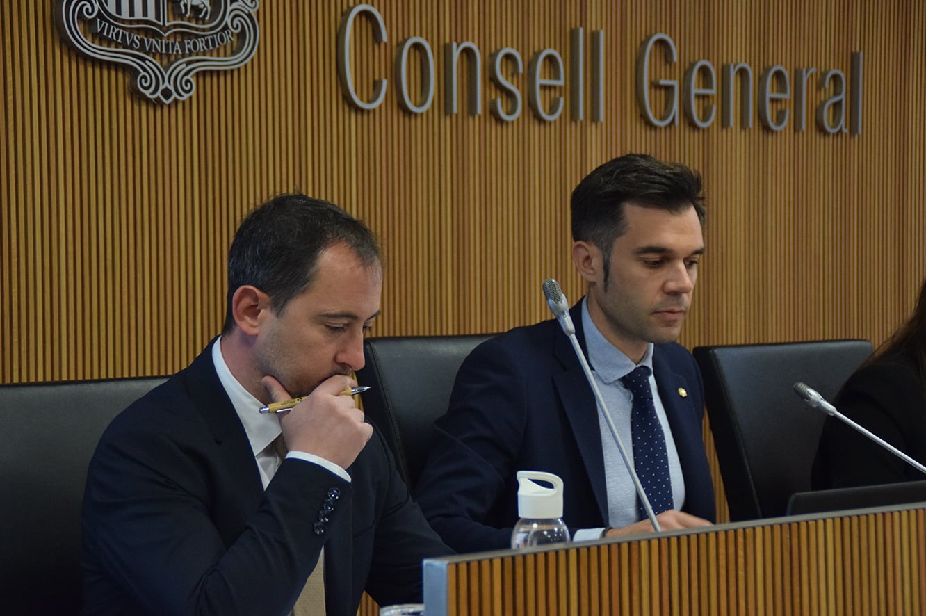 Compareixença del secretari d'Estat de Transició energètica, Transports i Mobilitat, David Forné i del director d'Energia i Transports, Carles Miquel, a la comissió legislativa d'Economia.