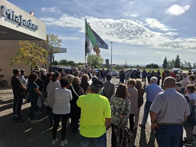 Vecinos de la Zona de Salud de Miajadas se movilizan ante el aumento de las listas de espera