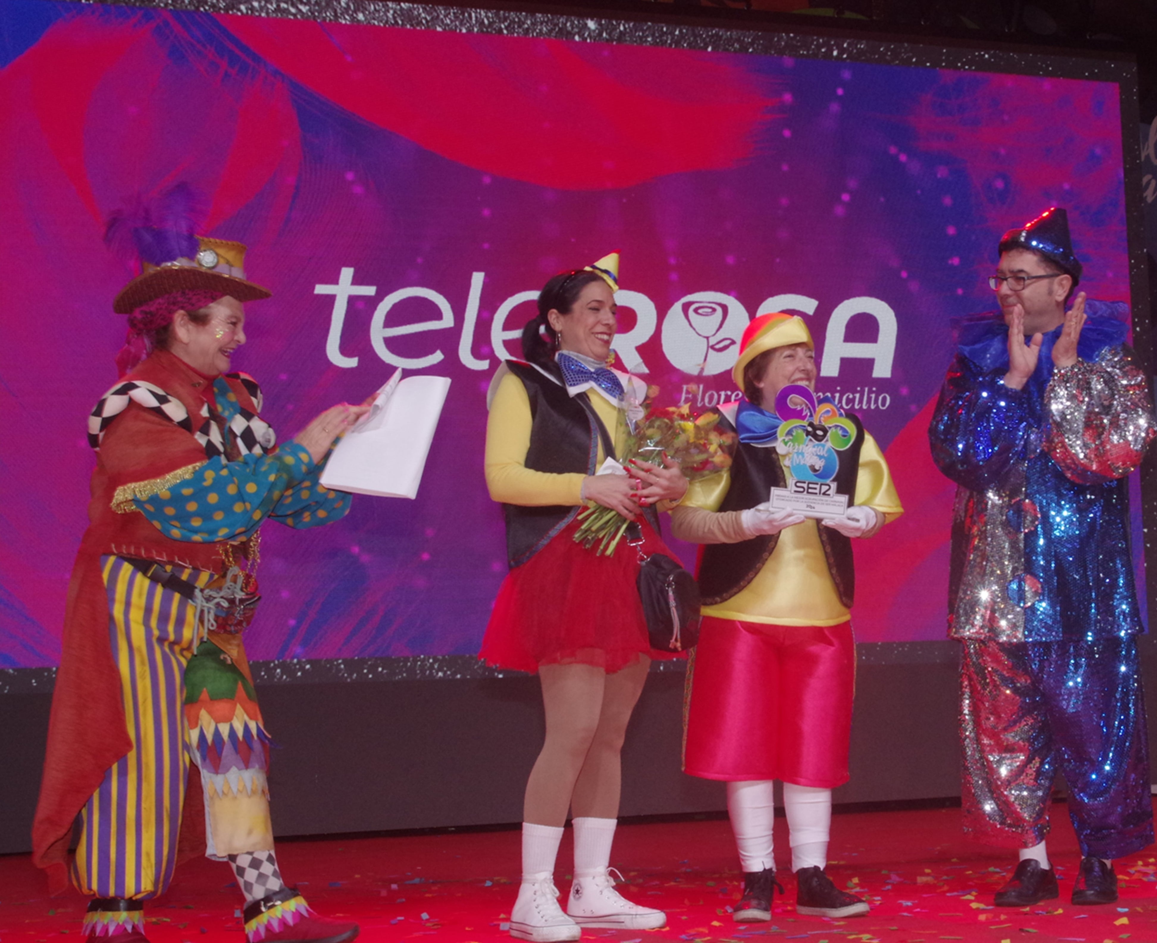 Entrega premio del oyente, Gala Carnaval 2024 Málaga